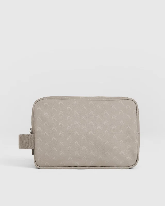 Large Monogram Washbag | Minky