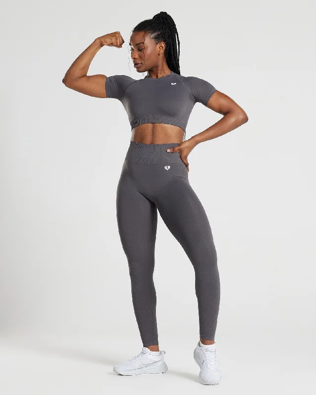 Power Seamless Short Sleeve Crop Top | Graphite