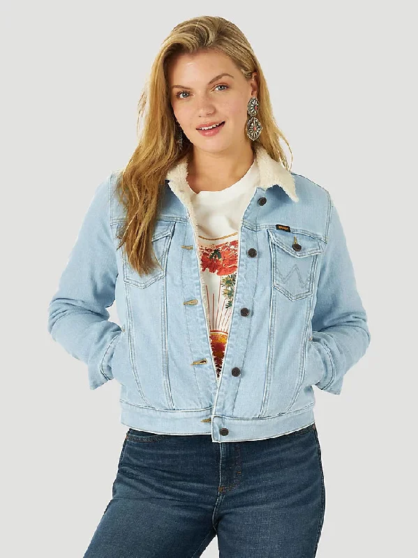 Women's Wrangler Retro® Sherpa Lined Western Denim Jacket in Bleached Denim