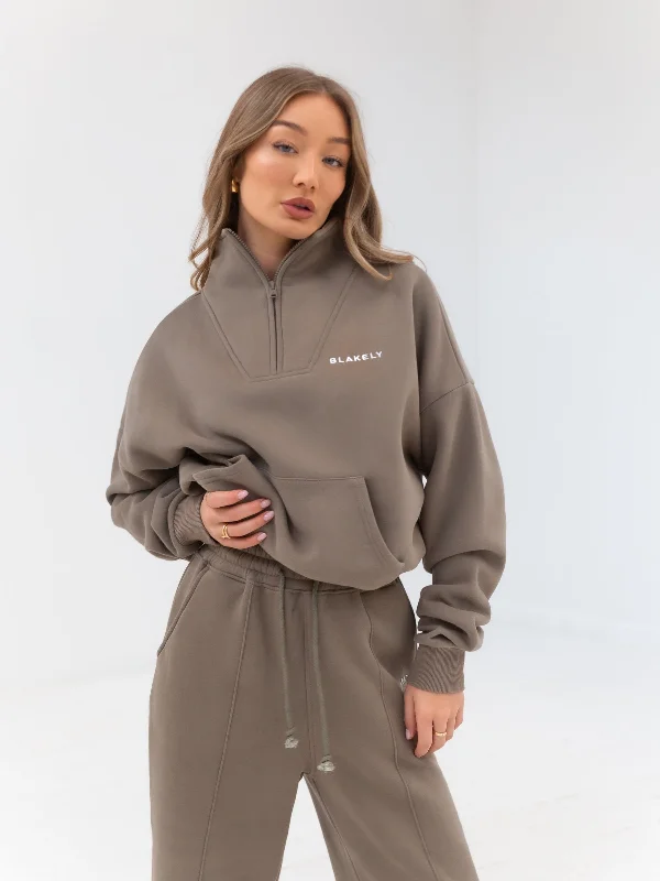 Everyday 1/4 Zip Jumper - Brown