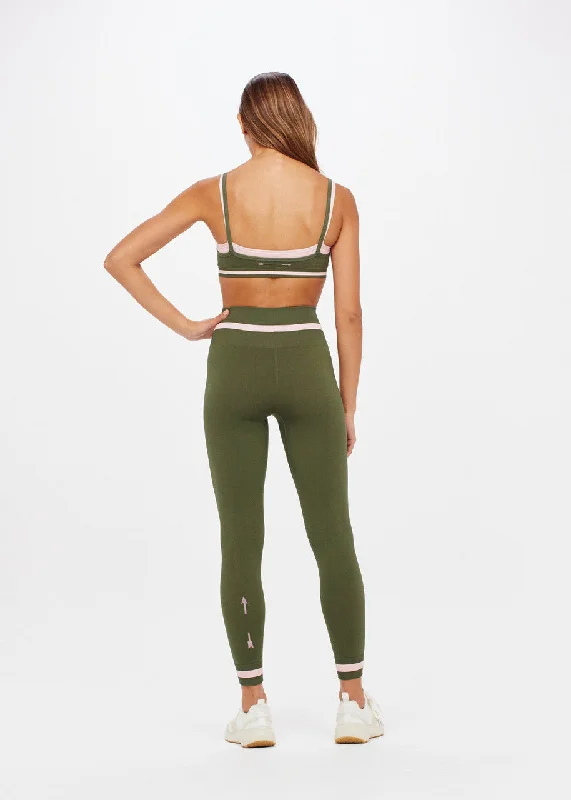 FORM SEAMLESS MIDI PANT